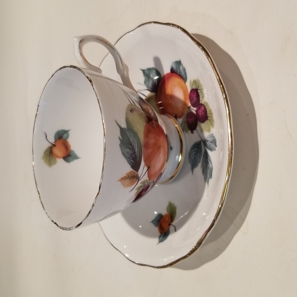 Vintage tea cup and SAUCE - Picture 12 of 12